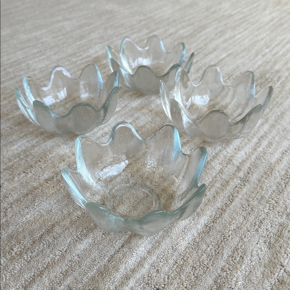 Set of 4 vintage Blenko Clear Glass Lotus Bowls 8 Petal MCM 1960s